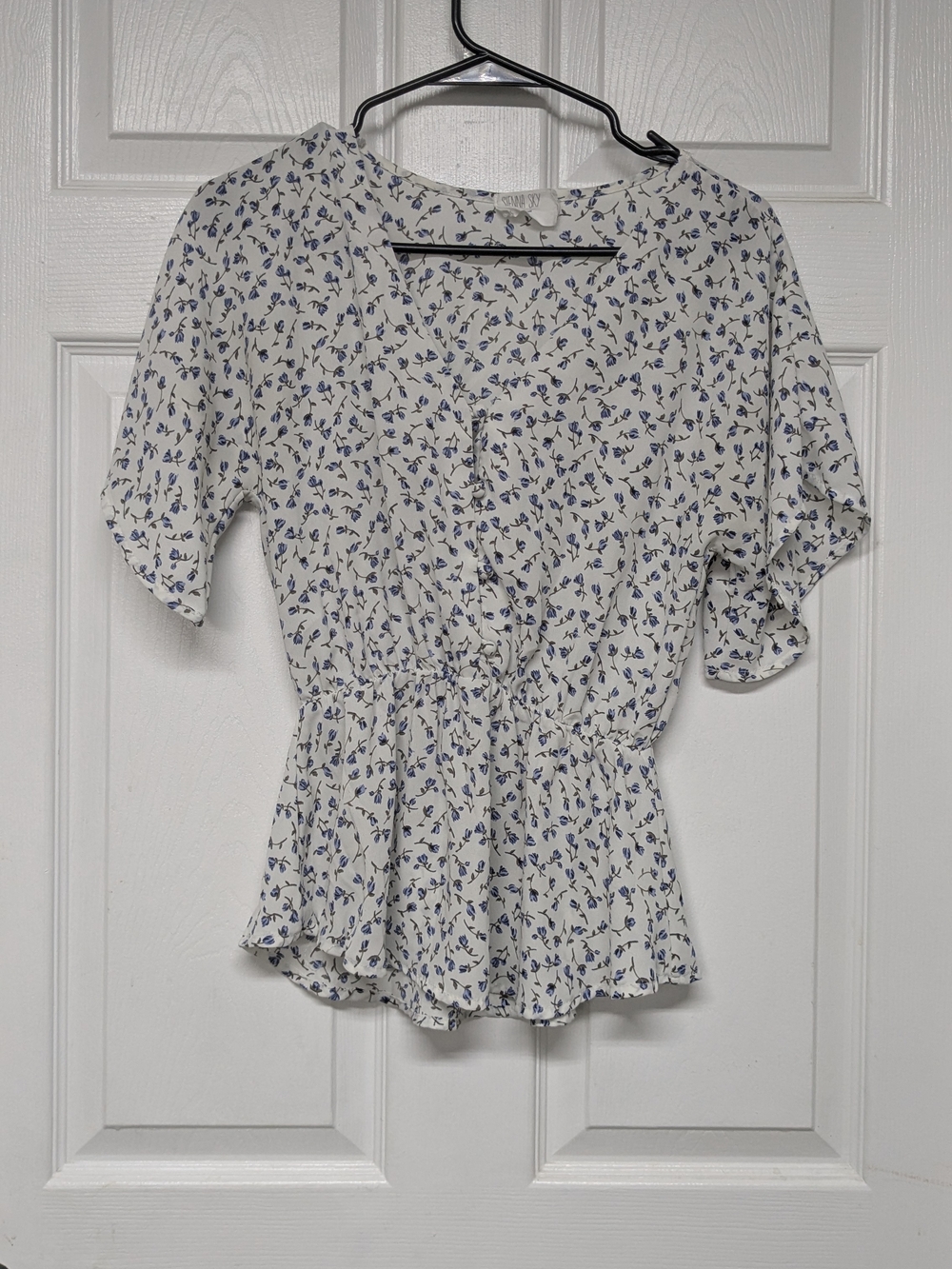 Sienna Sky White and Blue Floral Peplum Blouse Size XS